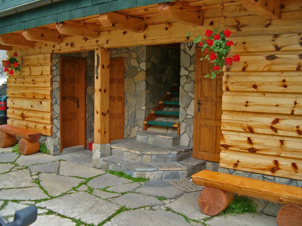 Penzion A Drevenica Pri Hati Terchova Bagian luar foto